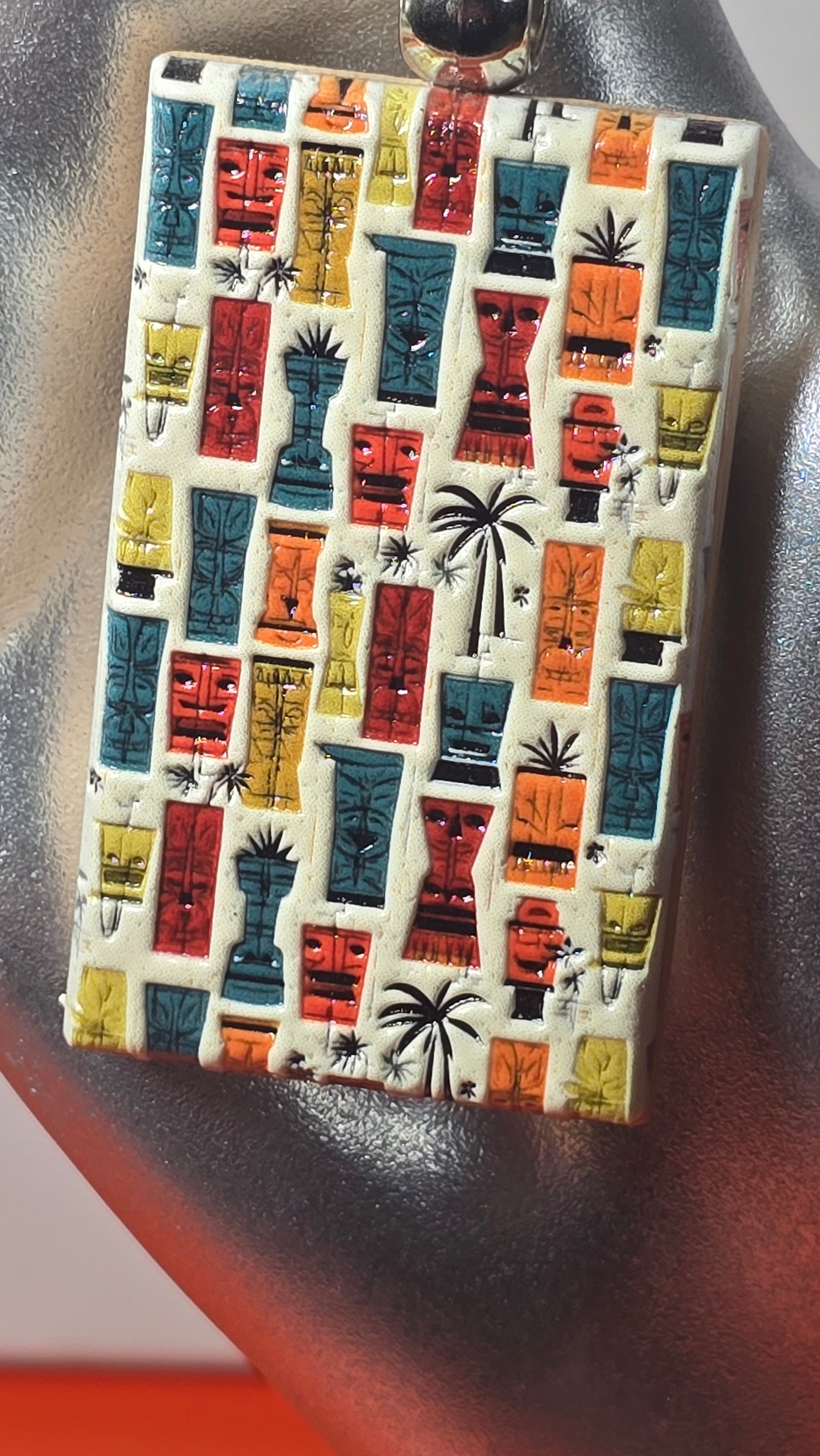 Tropical Tiki Idol & Palm Tree Wood Keychain